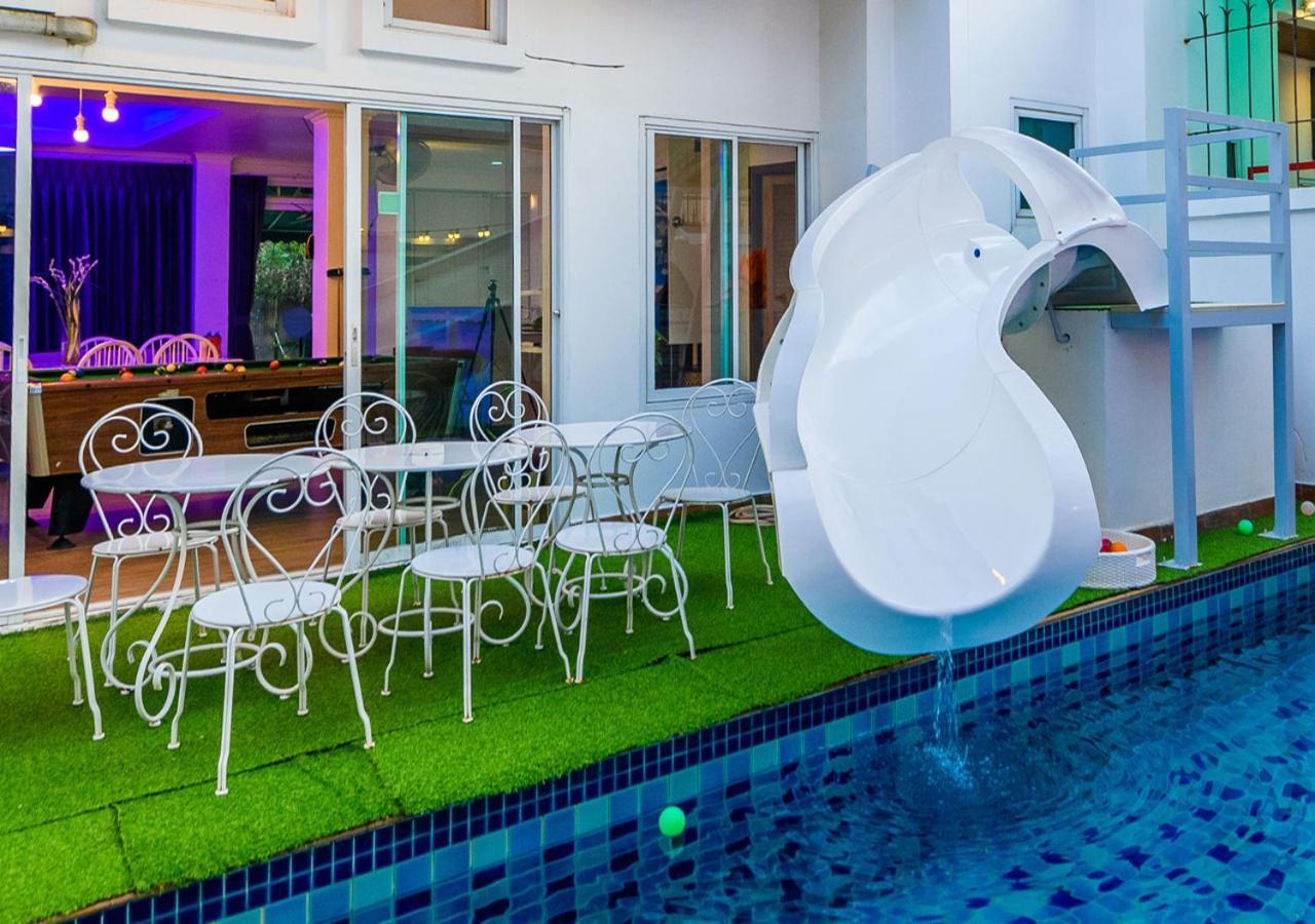 Room@Gallery Pool Villa Pattaya Exteriör bild