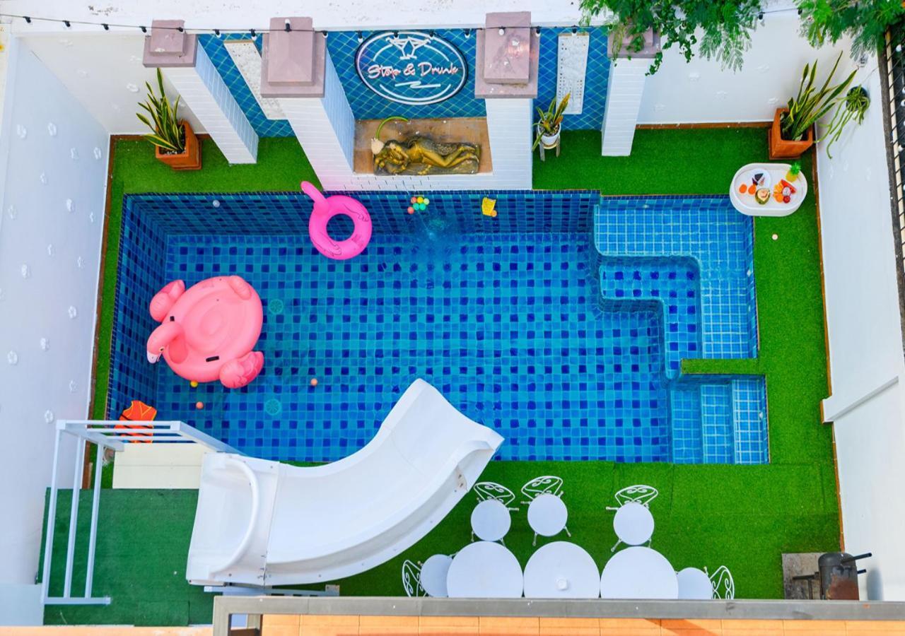 Room@Gallery Pool Villa Pattaya Exteriör bild