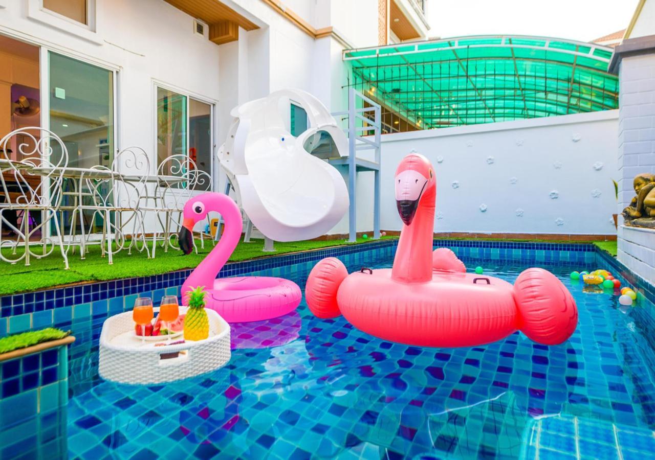 Room@Gallery Pool Villa Pattaya Exteriör bild